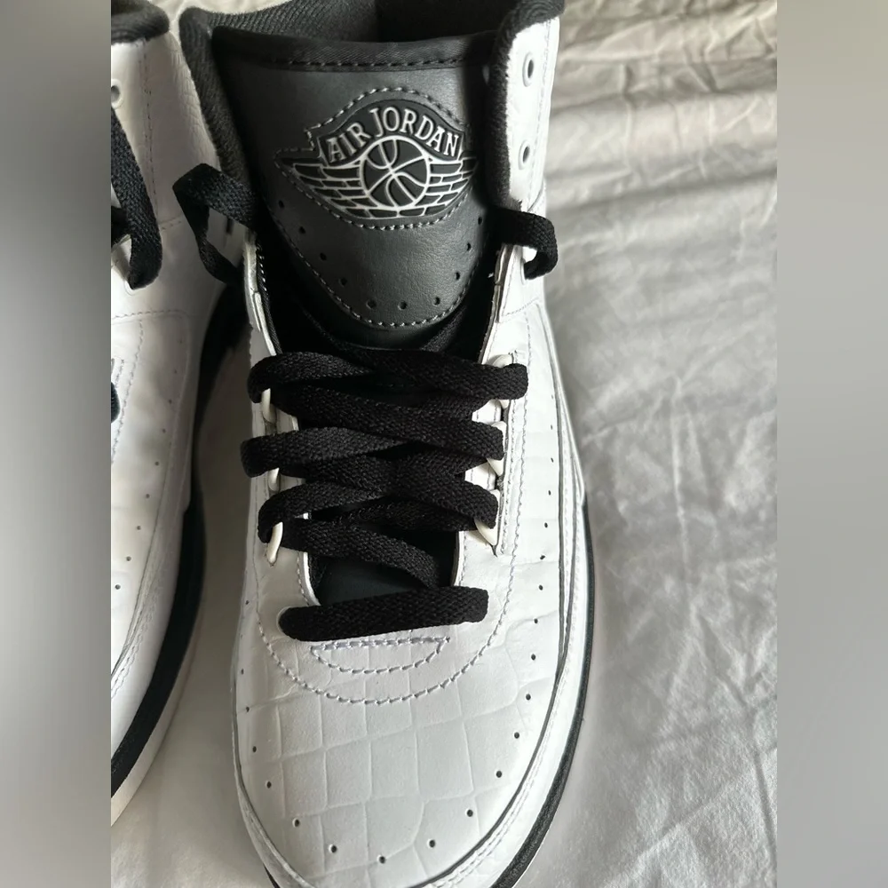 Air Jordan 2 Retro "Wing It" Youth Size 7 NWOT - Picture 5 of 13